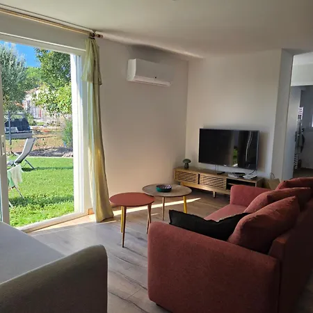 La Maison Blanche, Le Confort Au Calme